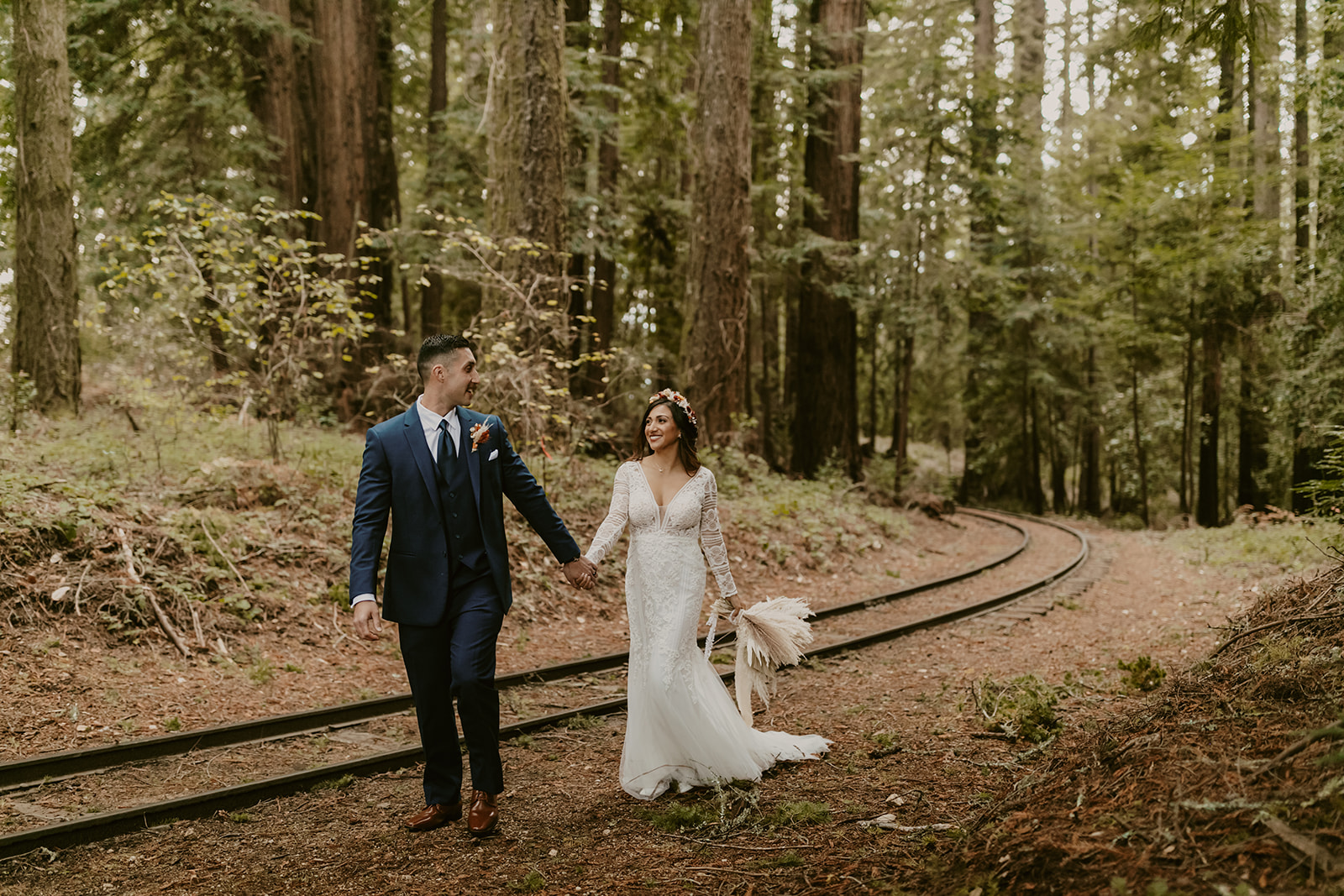 redwoods wedding at Roaring camp wedding venue